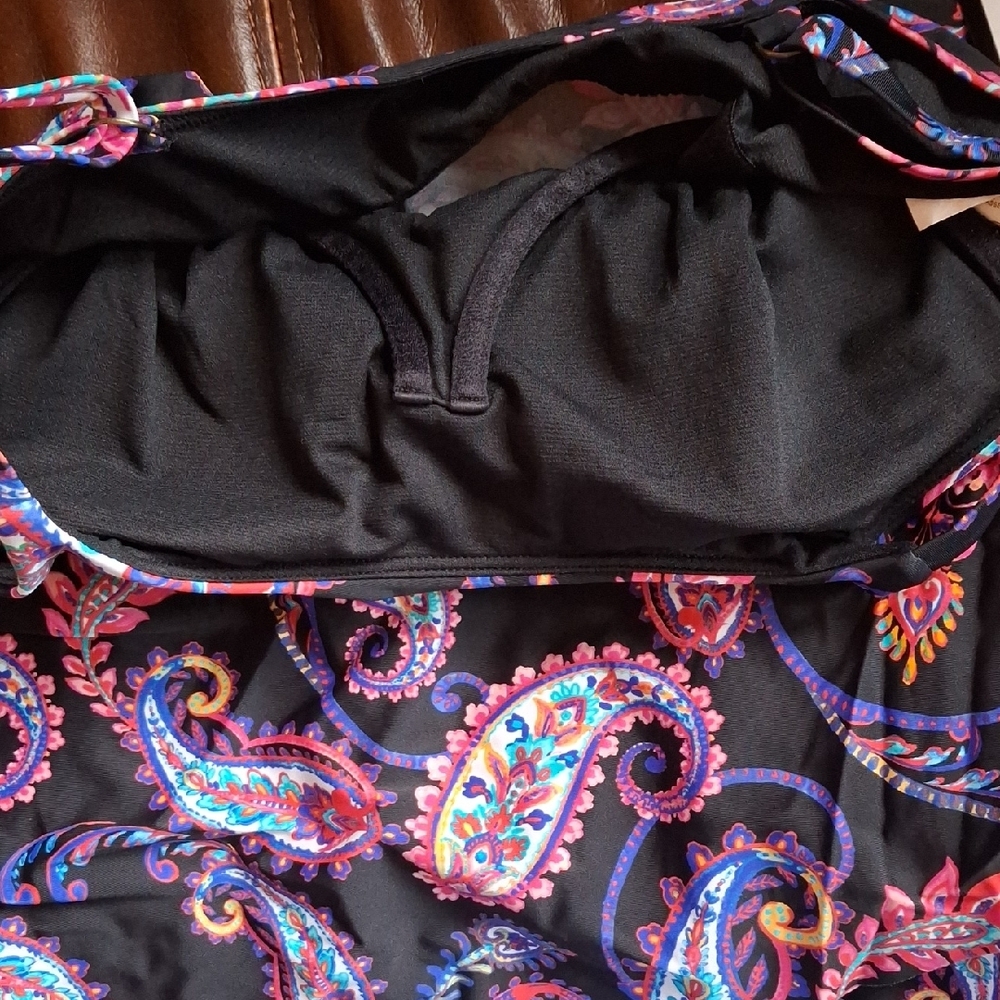 Island Escape Pink and Blue Sleeveless Fitted Swim Top Size 8 - Picture 12 of 13
